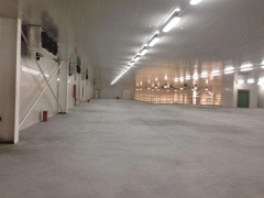 批發市場打算建造一個10萬噸冷凍庫，需要多少資金